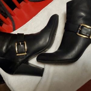Leather ankle boots